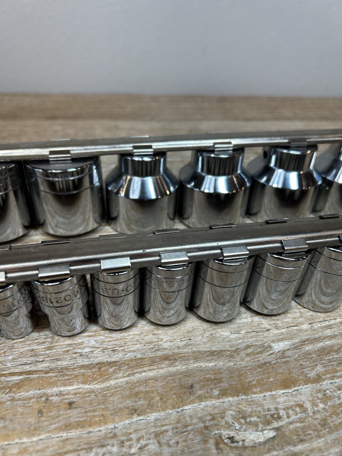 SK Tools VTG 18 Piece 1/2″ Drive, 12 Point, 3/8″ to 1-1/2″ Shallow Socket Set