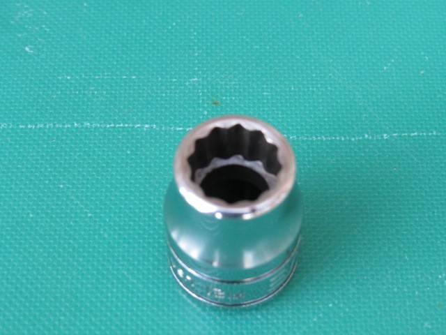 SNAP ON 3/8″ F121 3/8″ DRIVE 12 POINT SAE SHALLOW SOCKET F 121 NEW LOGO 3/8