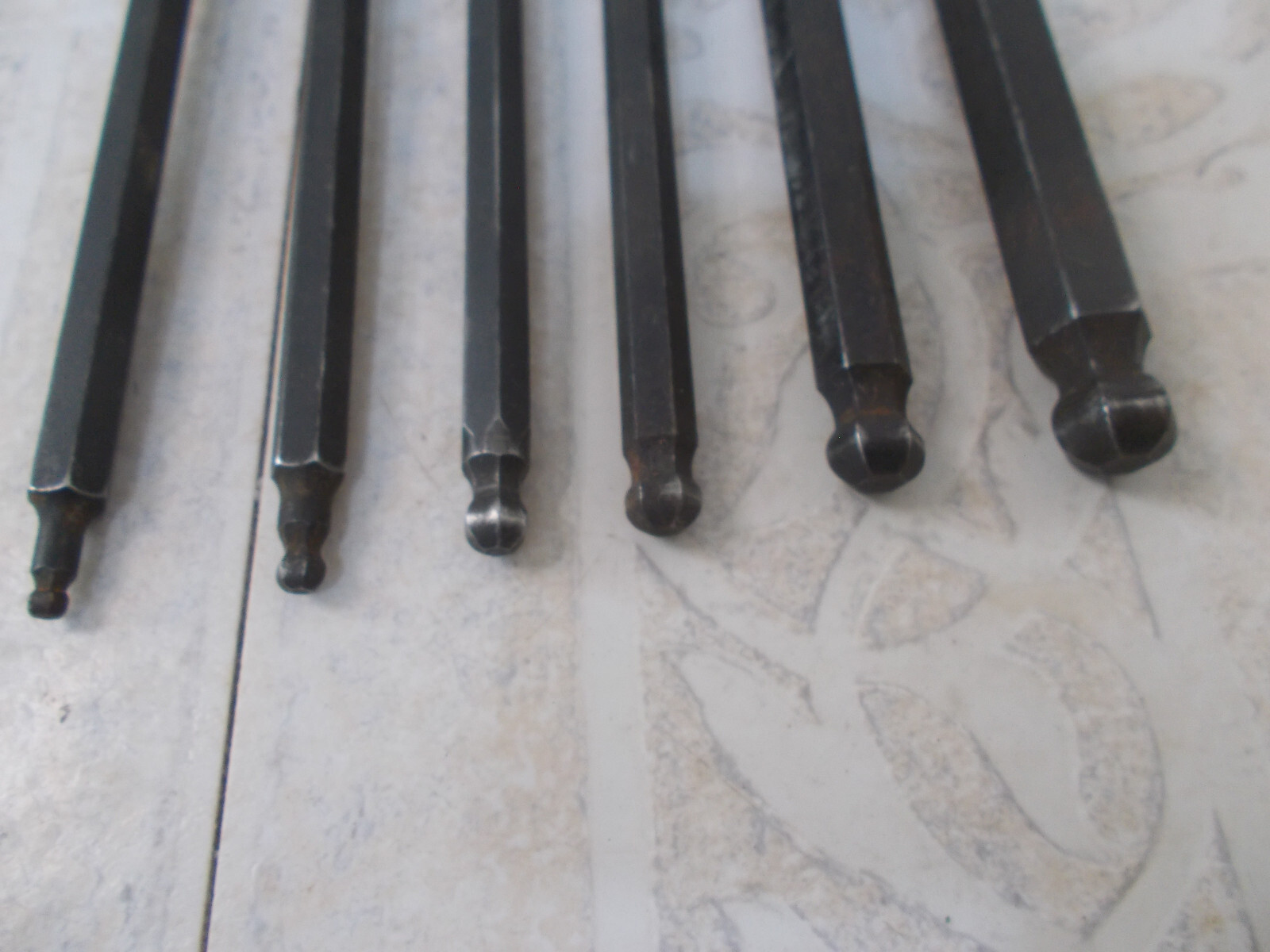 Pittsburg 3/8″ Drive 6 Piece Long Ball Head Hex Socket Set 3/8″ to 1/8″ (Z-1)