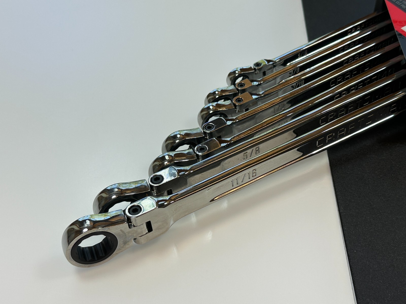 CRAFTSMAN V-Series 7pc SAE 5/16-11/16 Ratcheting Flex Head XL Box End Wrench Set