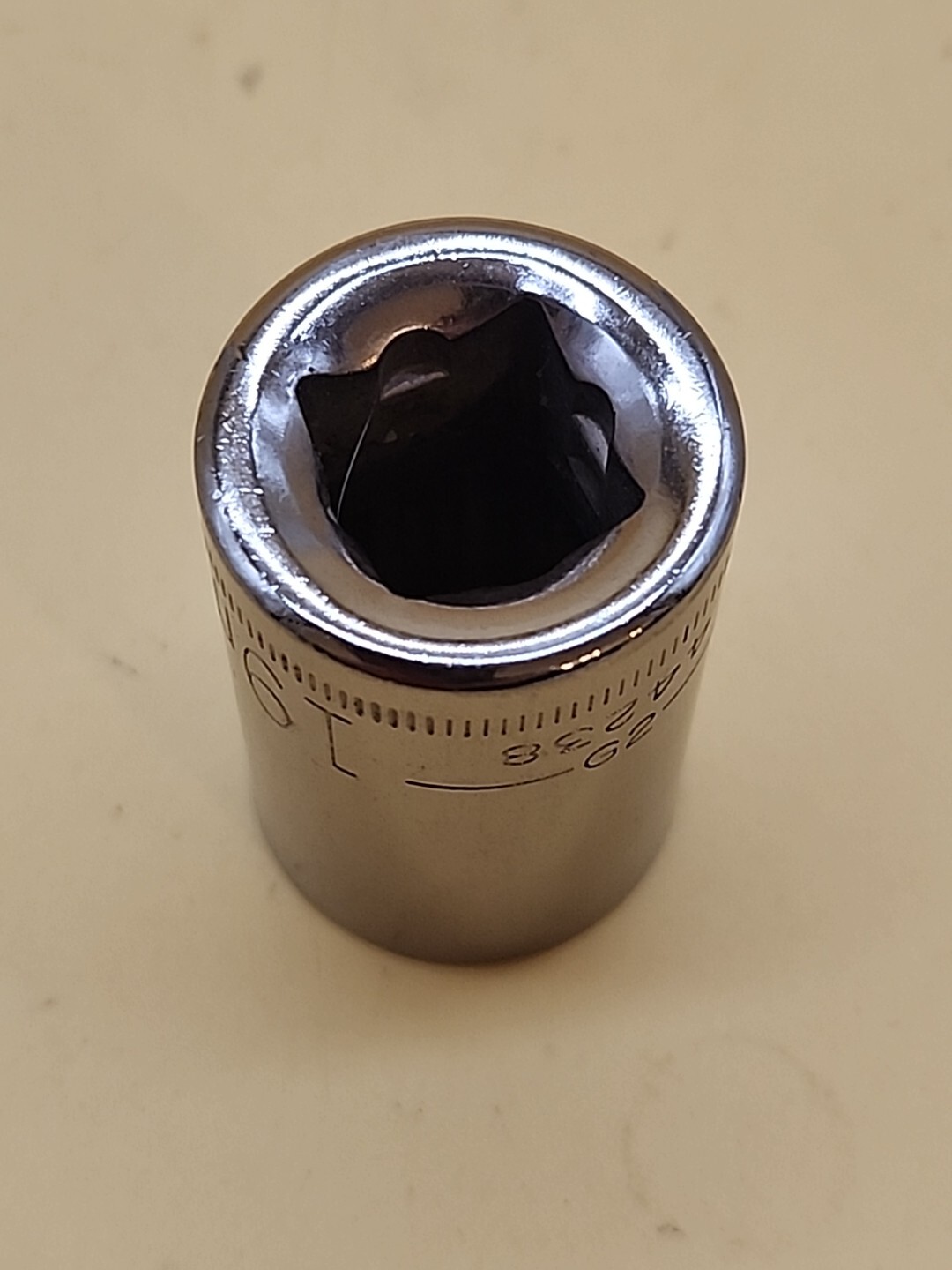 Craftsman Tools 1/2” Drive Socket Metric 19mm Series G2 44238 USA
