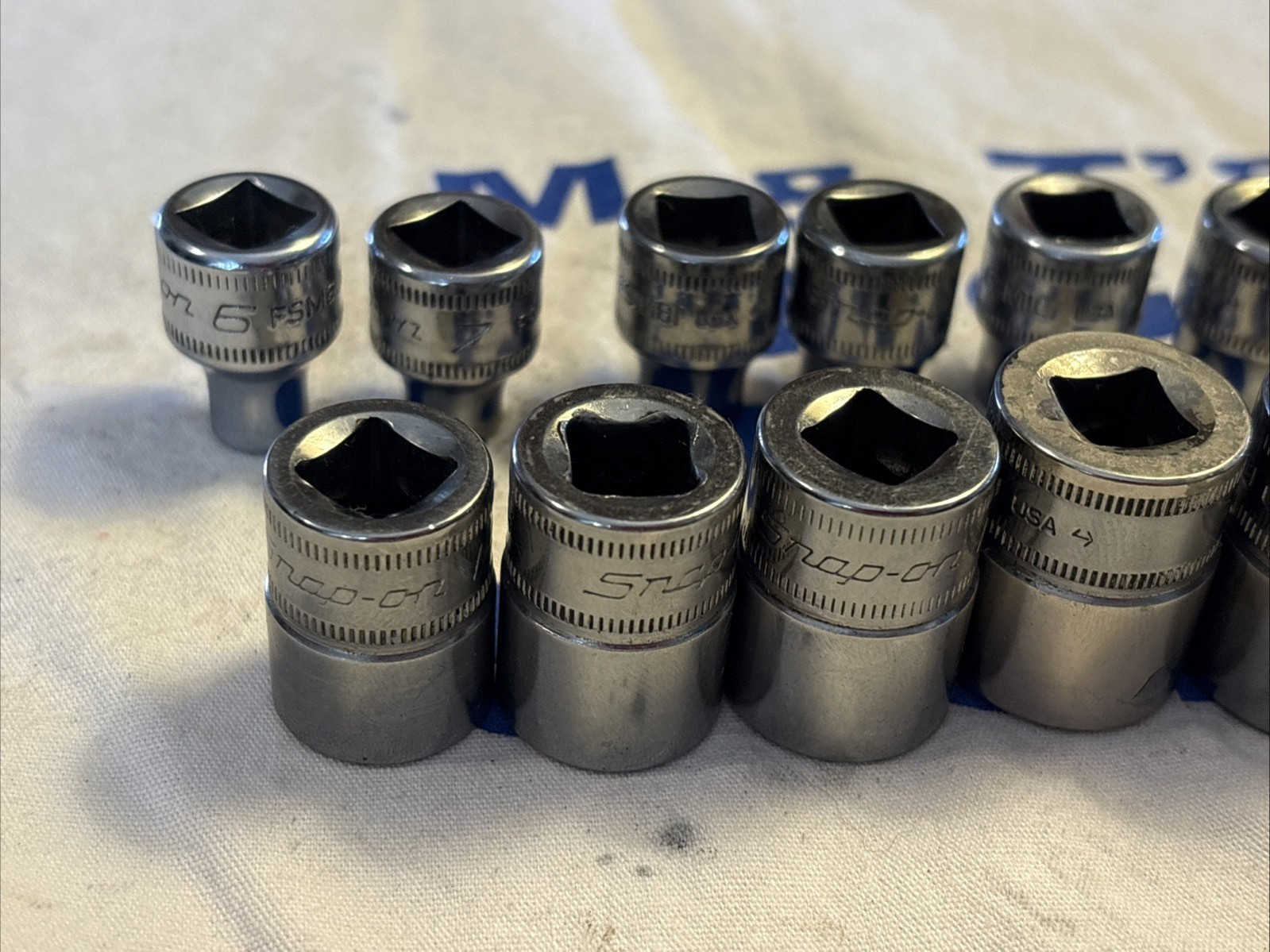 Snap-on Tools USA 3/8″ Drive 15pc Metric Shallow 6pt Socket BONUS Set 215FSMY