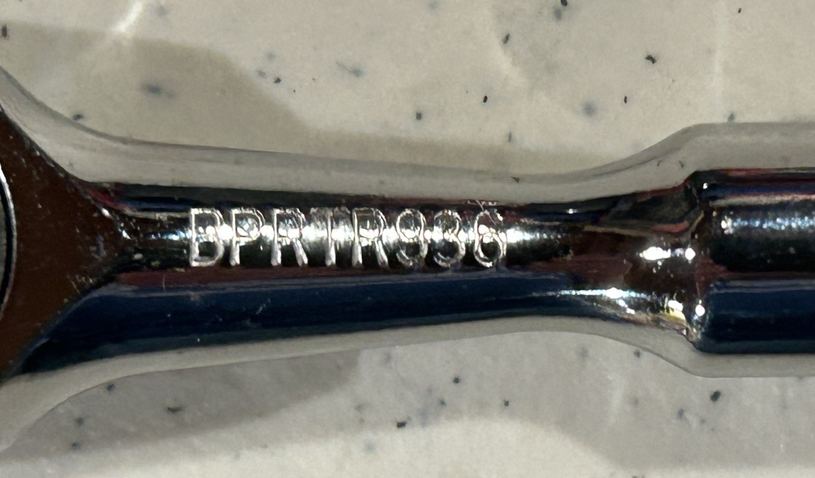 NOS. BLUE POINT BPRTR936 1/4” DRIVE QUICK RELEASE CHROME RATCHET