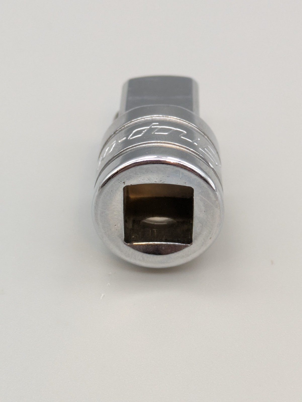 SNAP ON A2A 3/8″ Drive – 1/2″ Socket Adapter USA