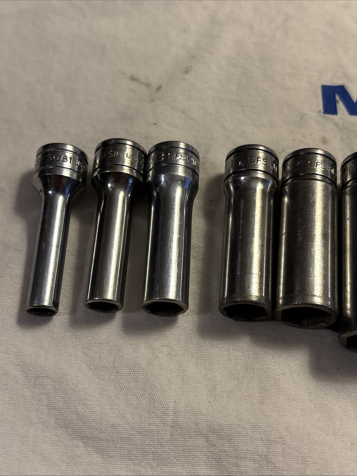 Snap-on Tools USA 3/8″ Drive 6pt 11pc SAE Deep Chrome Socket Set 211SFSY