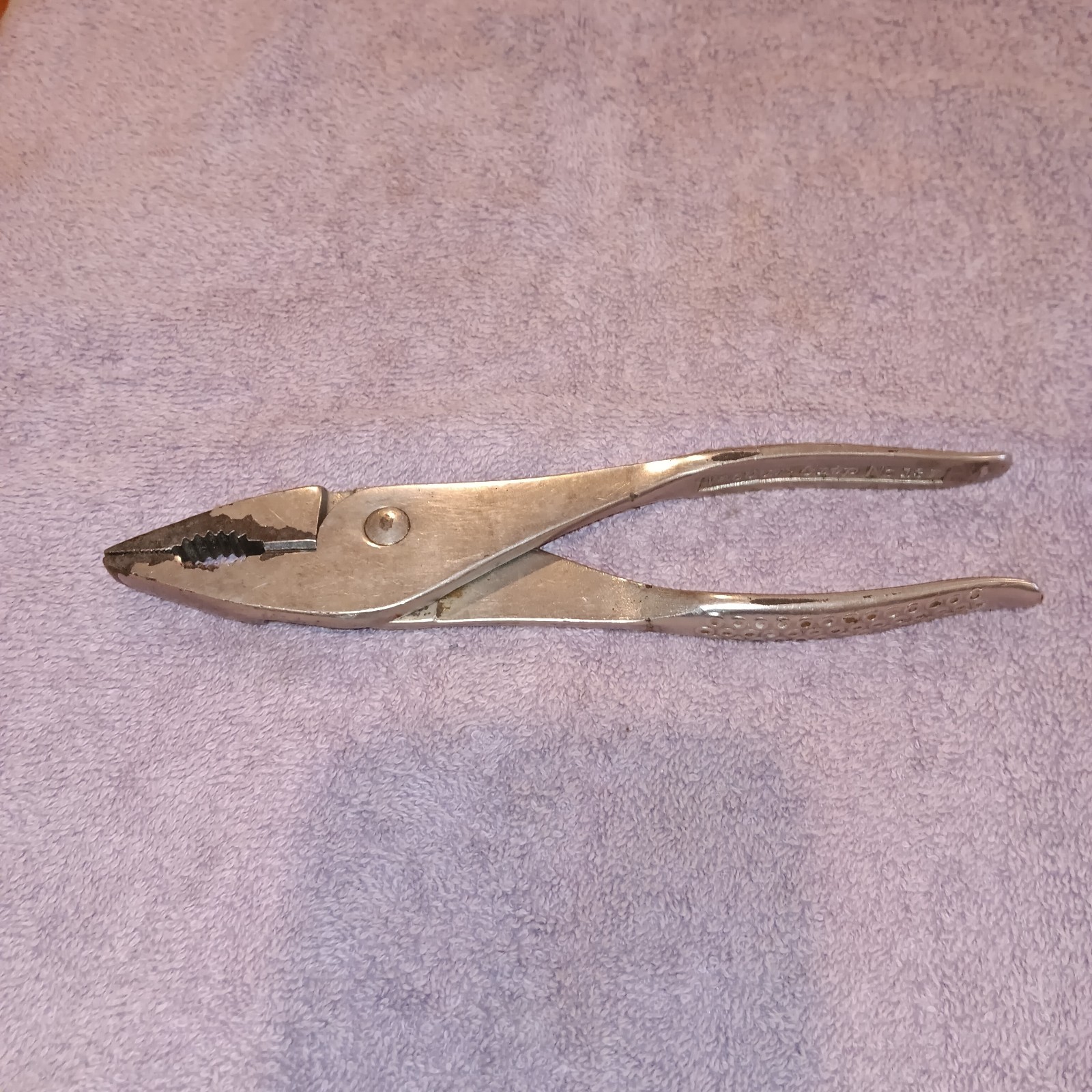 Snap-On Tools Vacuum grip No-137 Pliers