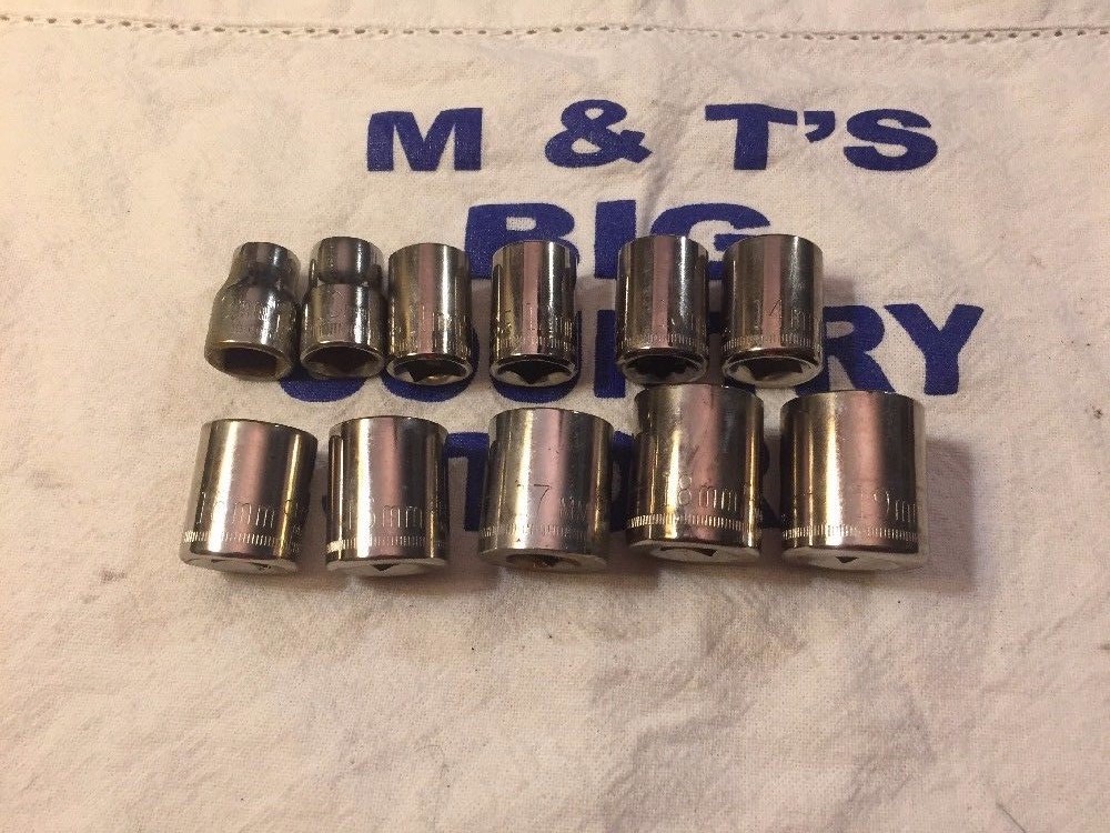 Craftsman 3/8″ Drive 11 Piece 12 Point Shallow Metric Socket Set 9MM to 19MM USA
