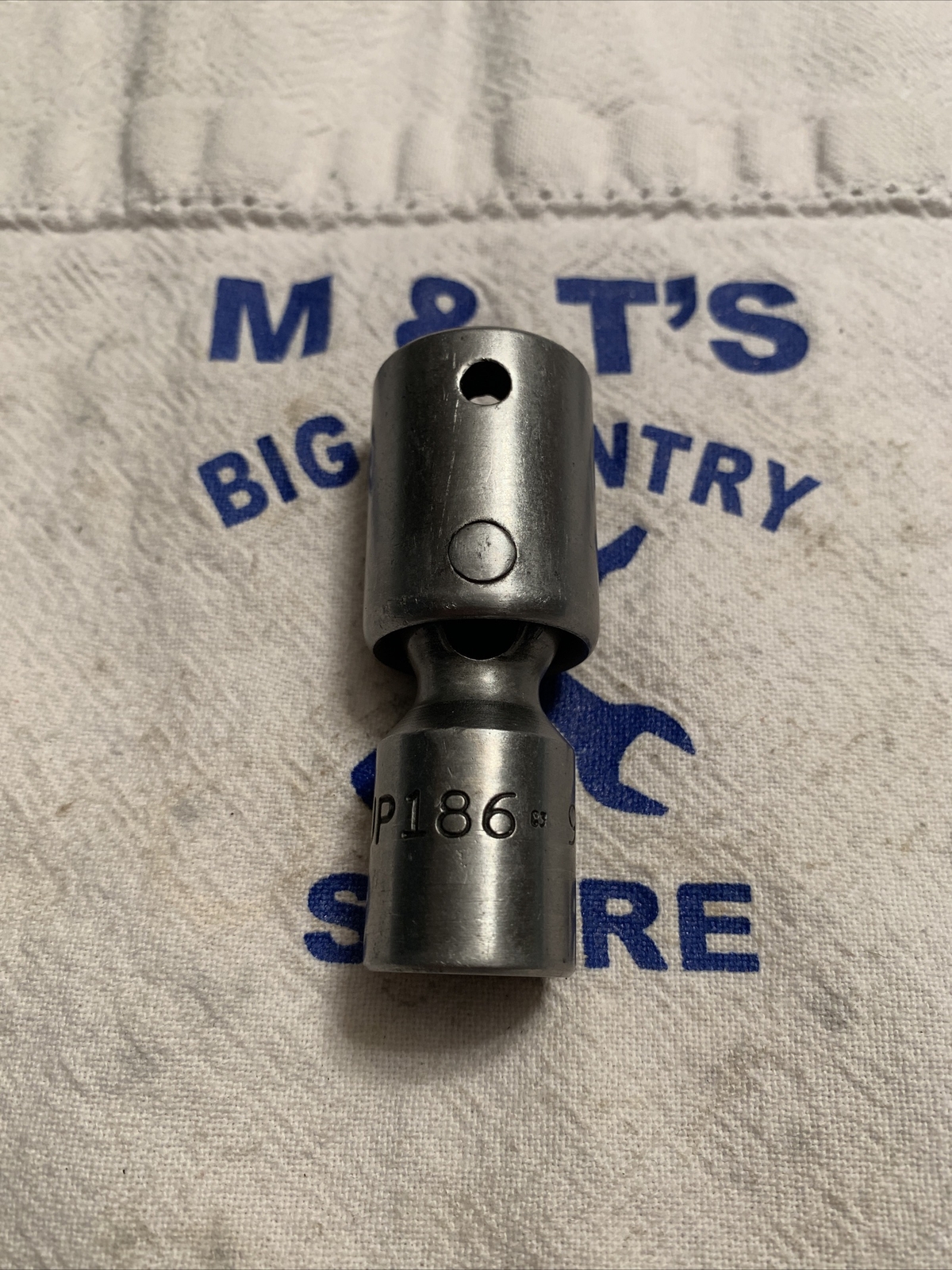 Mac Tools USA 1/2″ Drive 6pt 9/16″ Impact Universal Socket VUP186 C3