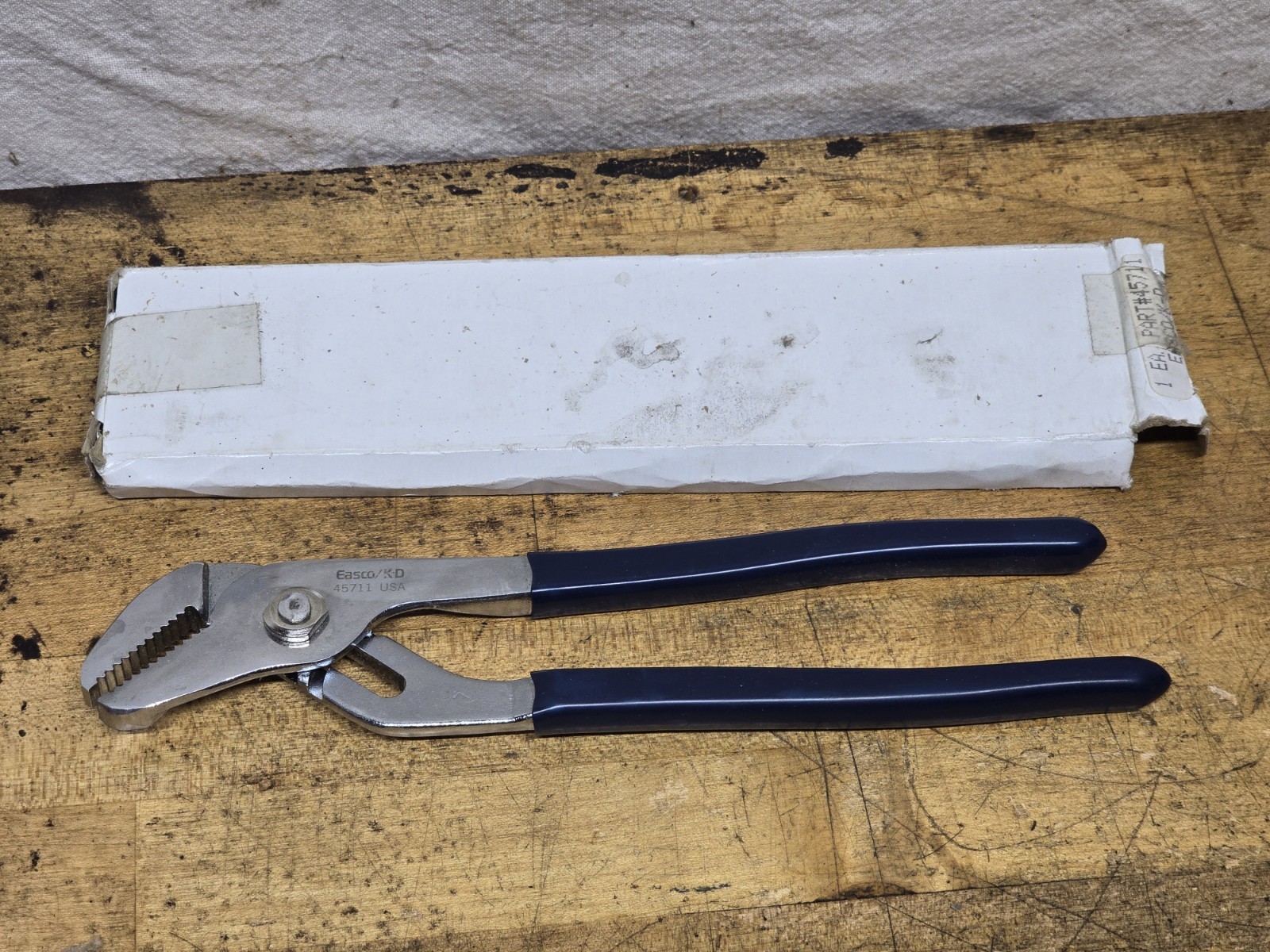 Easco/KD Tools USA 45711 Tongue & Groove Water Pump Pliers, NEW Old Stock, Box