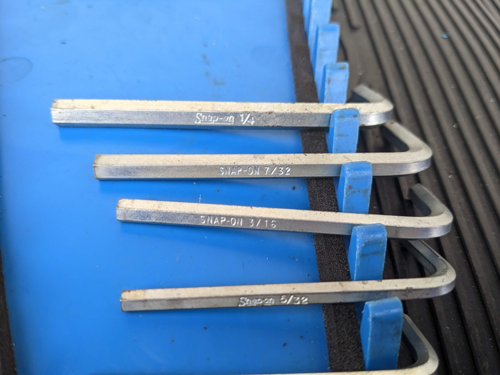 #bh832 Snap-on 18 pc SAE L-Shaped Hex Wrench Set .028-3/4″ AW1020DK