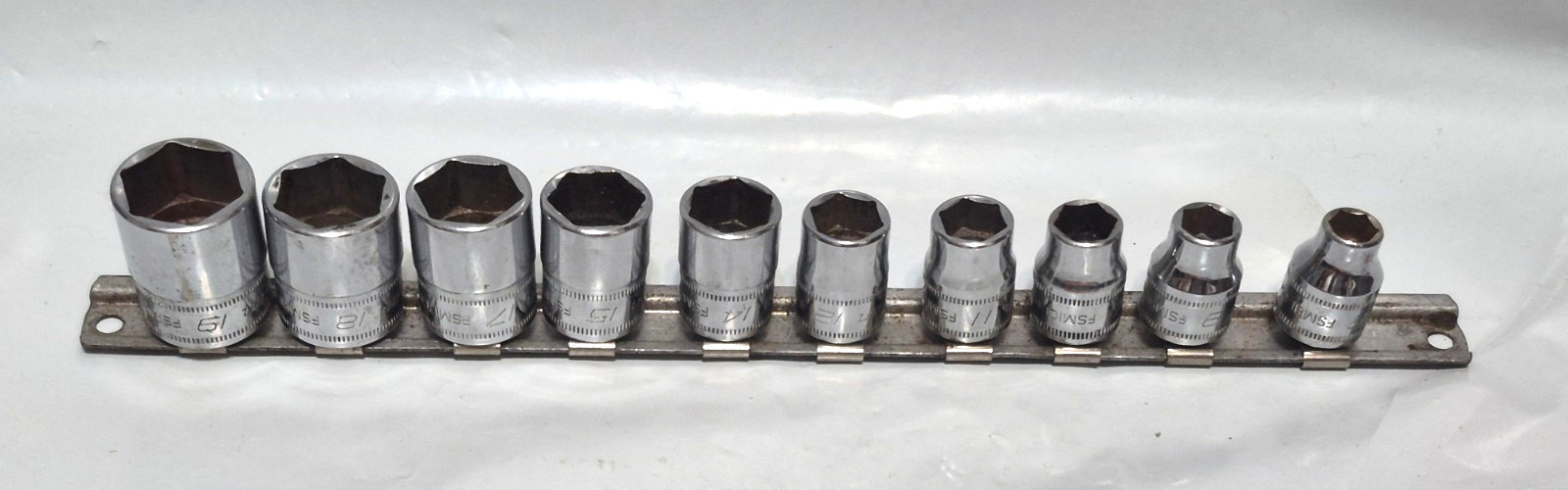 SNAP-ON 3/8″ DRIVE 10 PC. METRIC SHALLOW SOCKET SET 6 POINT