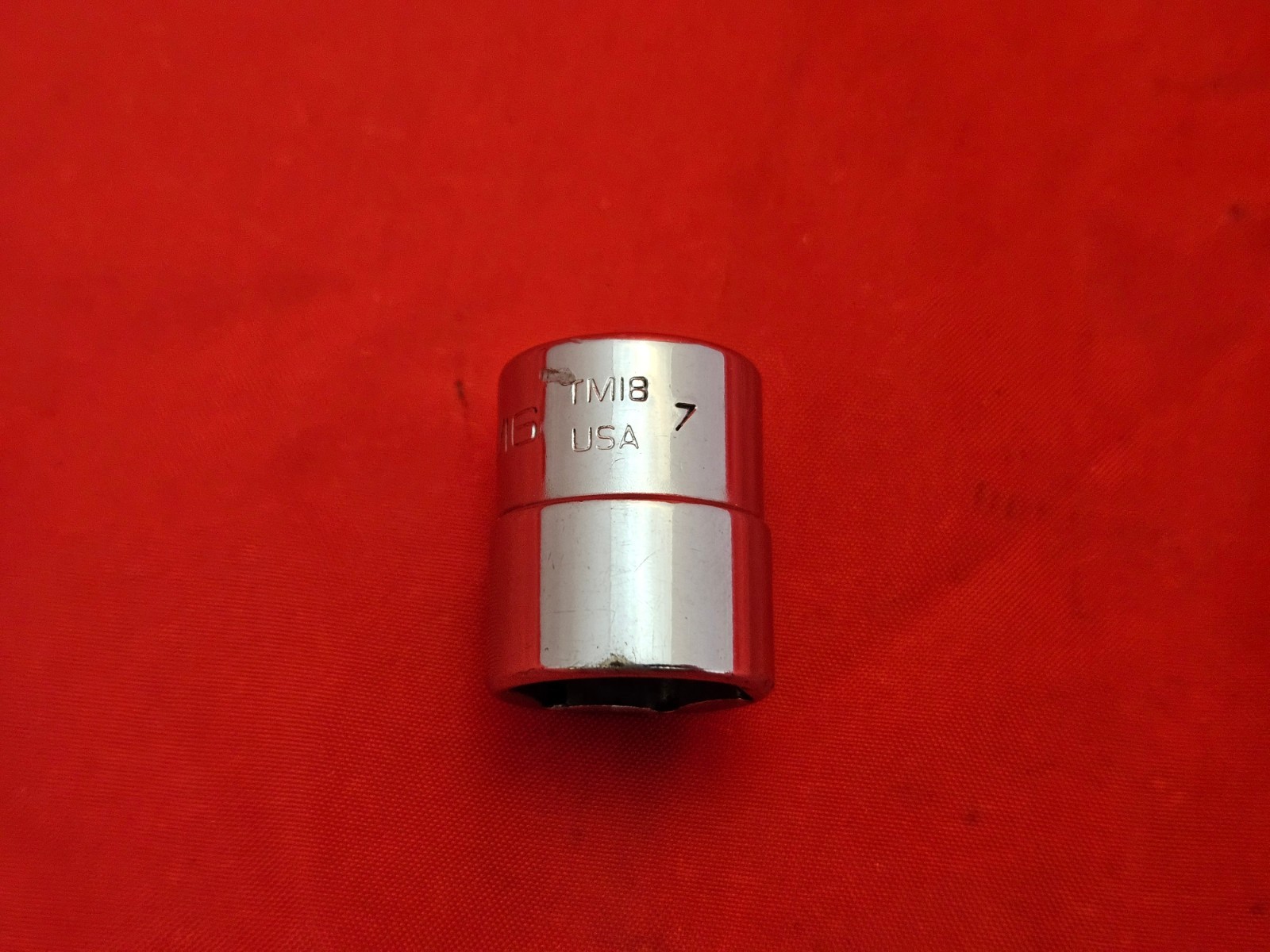 New Logo Snap-on TM18 1/4″ Drive 9/16″ 6 Point Shallow Socket USA SAE 3K