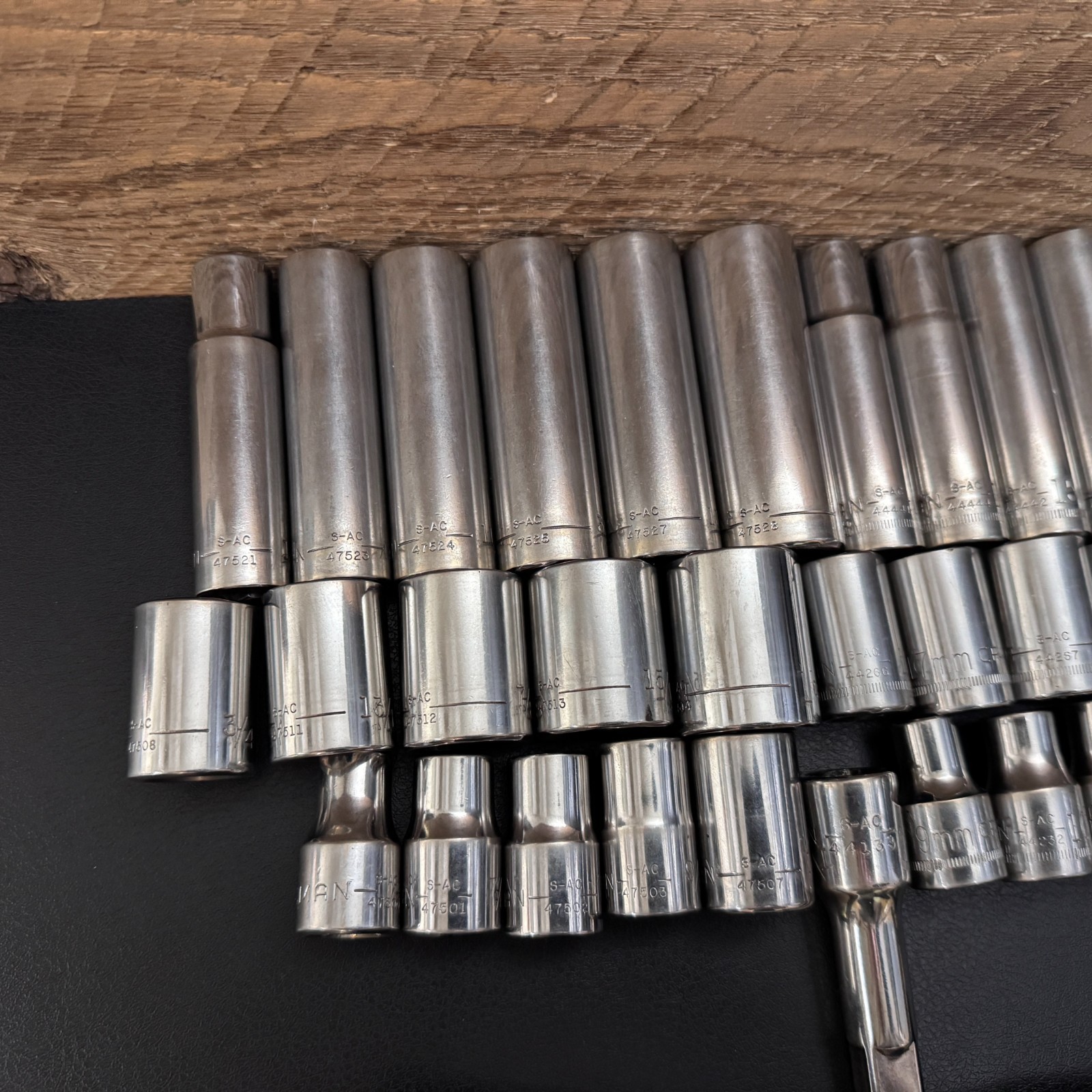 Craftsman S-AC 1/2 Drive Metric & SAE Socket Set STD Deep w/ Ratchet 44809 —40pc