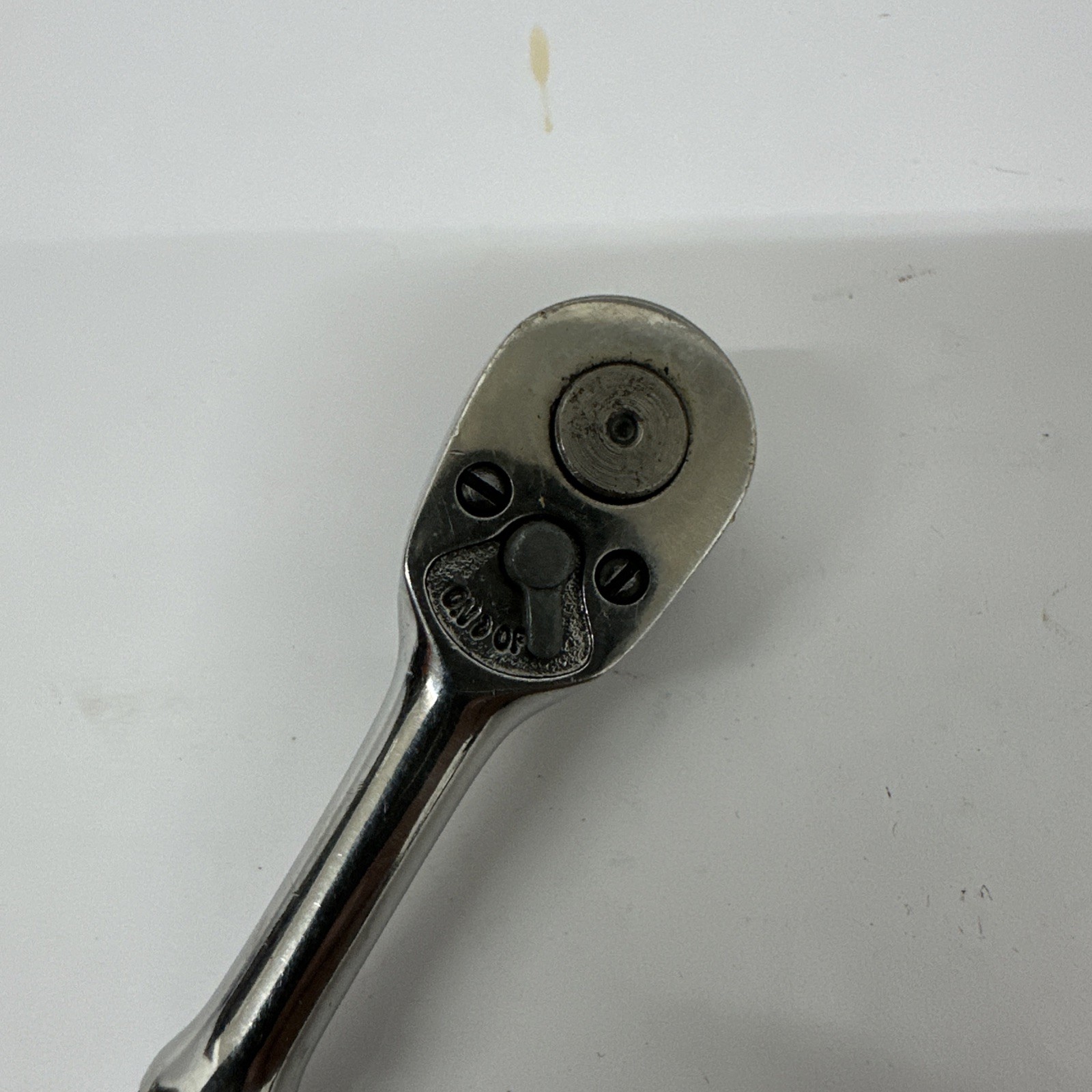SNAP-ON TOOLS 3/8 DRIVE COMPACT HEAD RATCHET 4-3/8 INCHES LONG FM70A