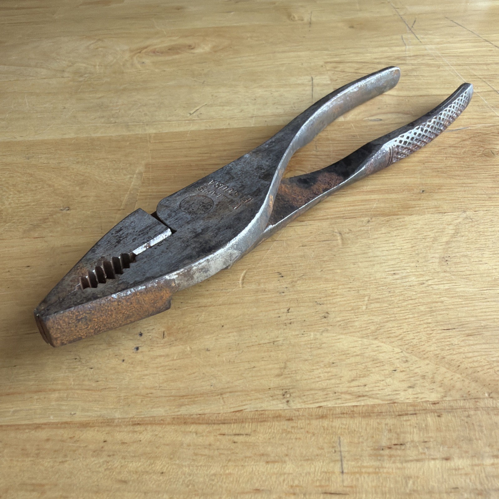 Williams Tools 7-1/2″ Long Slip Joint Pliers W/ Side Cutters PL370 Made in USA