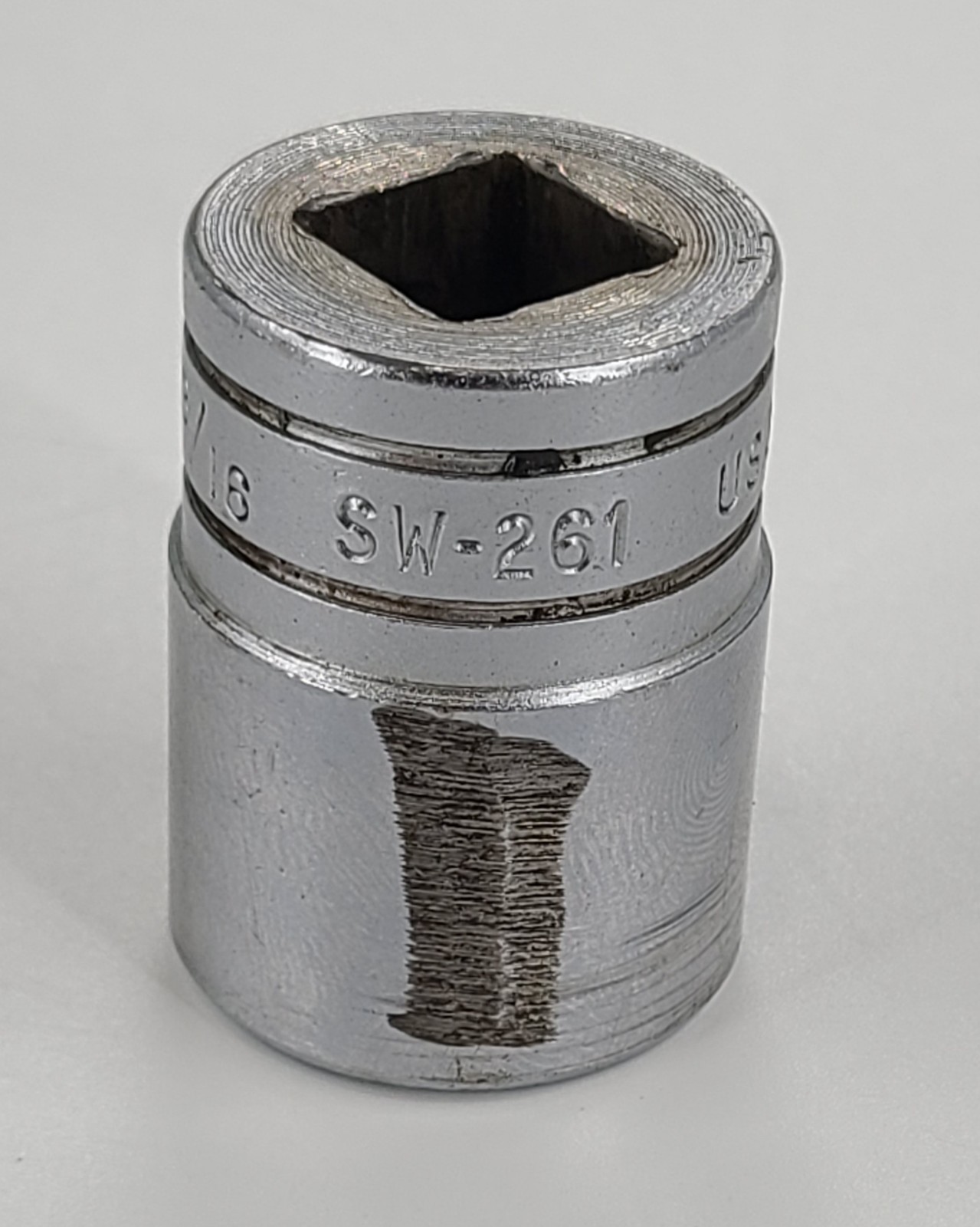 Snap-on Tools SW-261-1/2″ Drive 13/16” 12 Point Socket USA Underlined Logo
