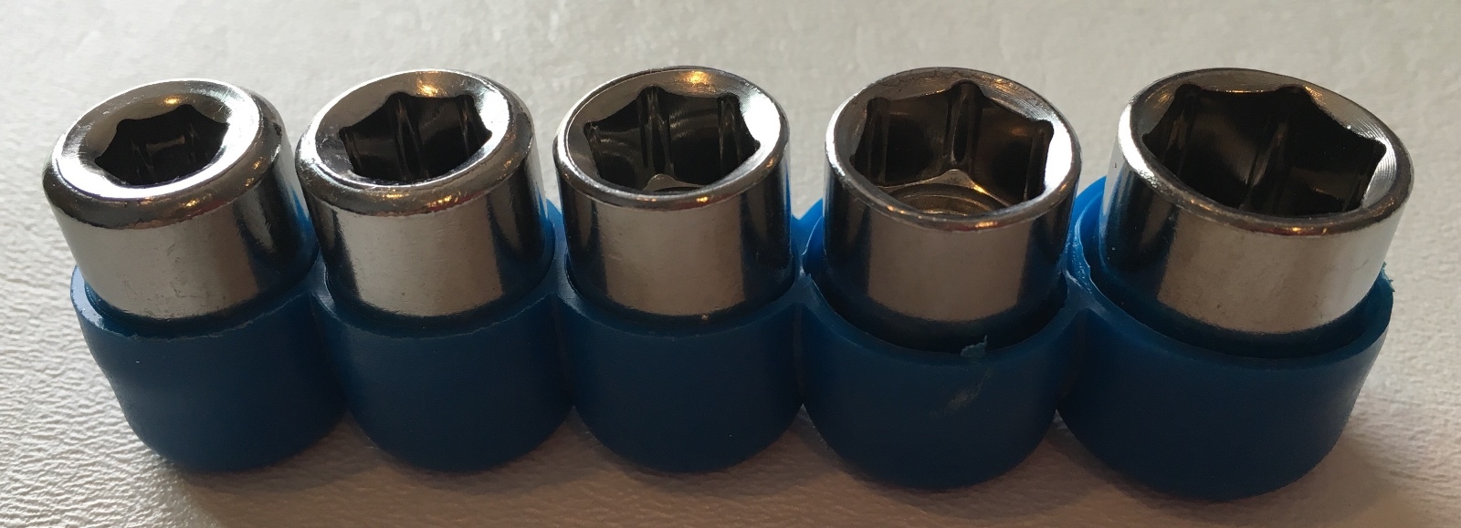 2 PERFORMANCE TOOLS 5 PC 3/8 IN DRIVE SAE SOCKET SETS 5/16, 3/8,7/16,1/2, 9/16