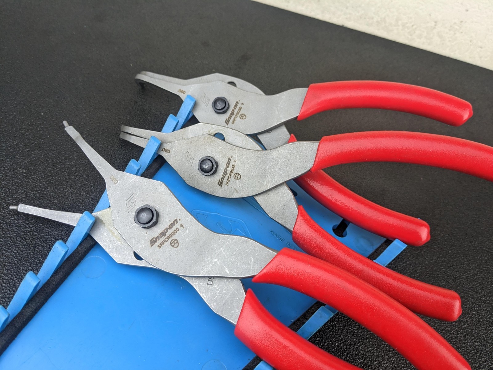 #bn400 Snap-on Tools USA NEW RED 12pc Master Snap Ring Pliers Set SRPCR1200FR