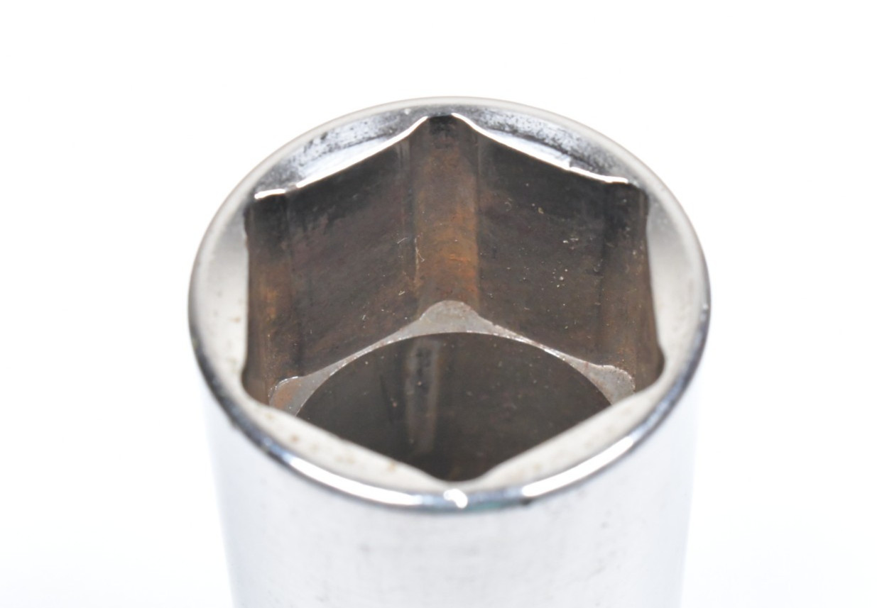 Snap-On SFS301 15/16″ SAE 3/8″ Drive 6-Point Deep Socket Chrome