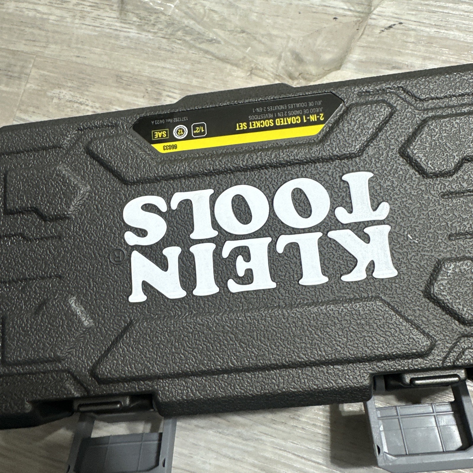 Klein Tools 66033 Coated Socket Set, 12-Point, 6-Piece