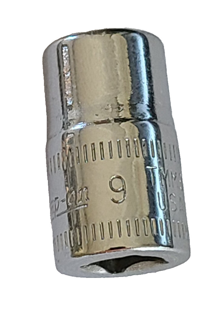 Snapon Tools USA TMM9 Metric 9mm Shallow Chrome Socket – 1/4″ Drive – 6pt