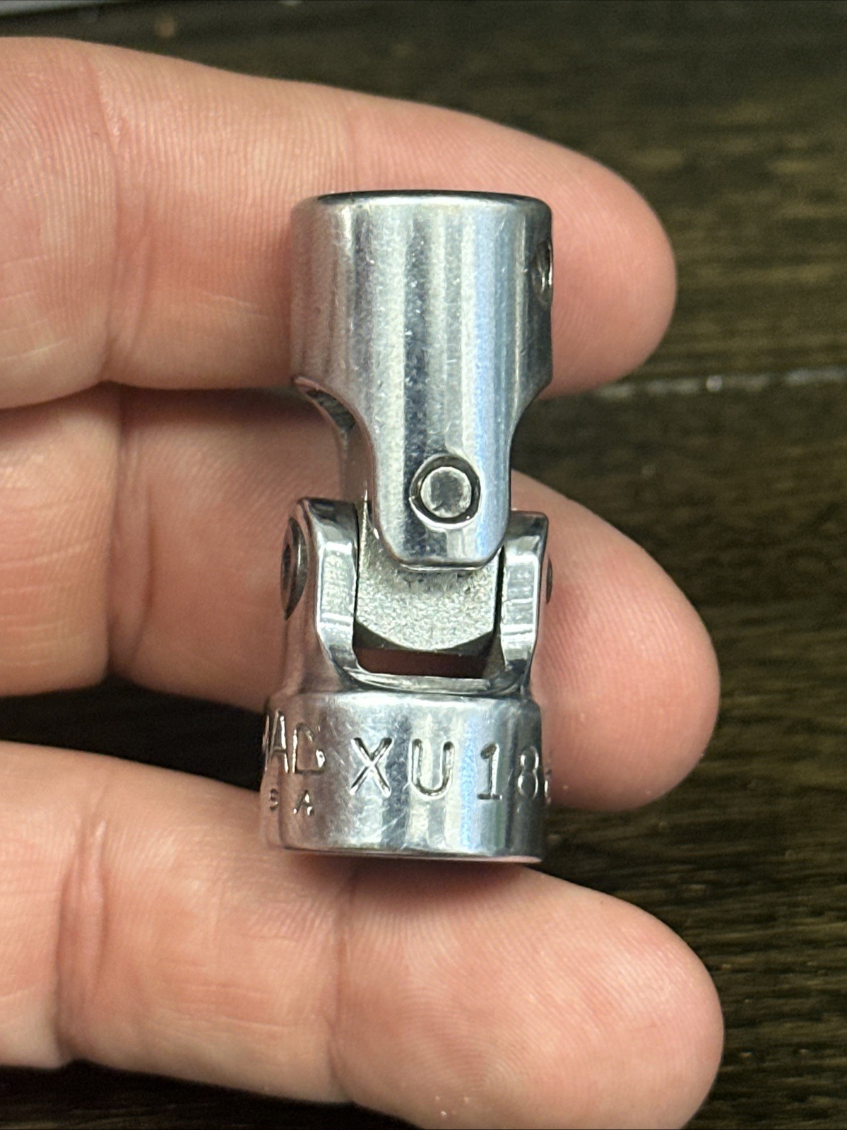 Mac Tools XU186 9/16″ 6Point Shallow Swivel Socket 3/8″ Drive – Made in USA