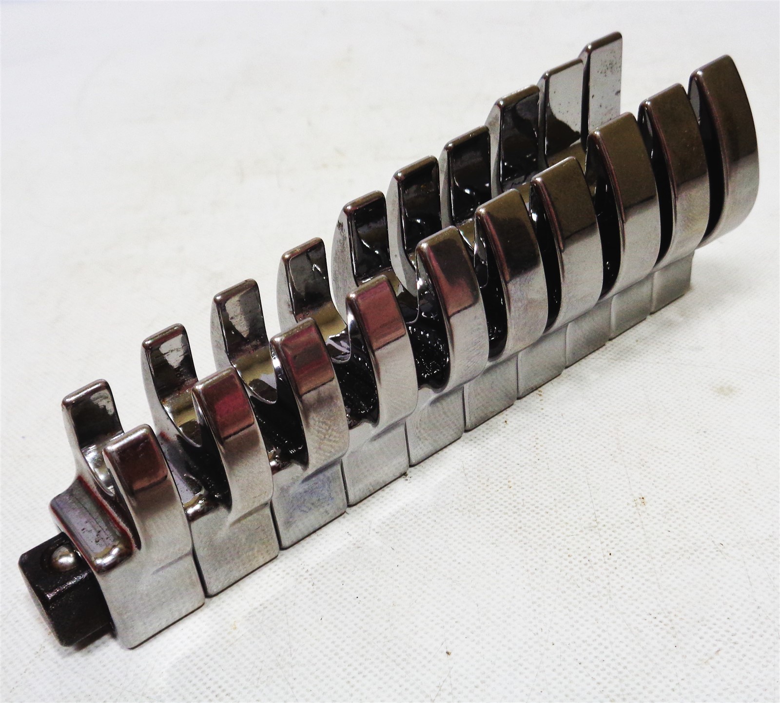 Matco Tools SRBCFNM10C 10pc 3/8″ Drive Metric Crowfoot Wrench Set (10mm-19mm)