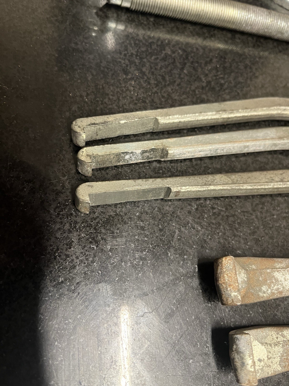Snap On 13 pc Medium-Duty General Purpose Puller Set CJ250