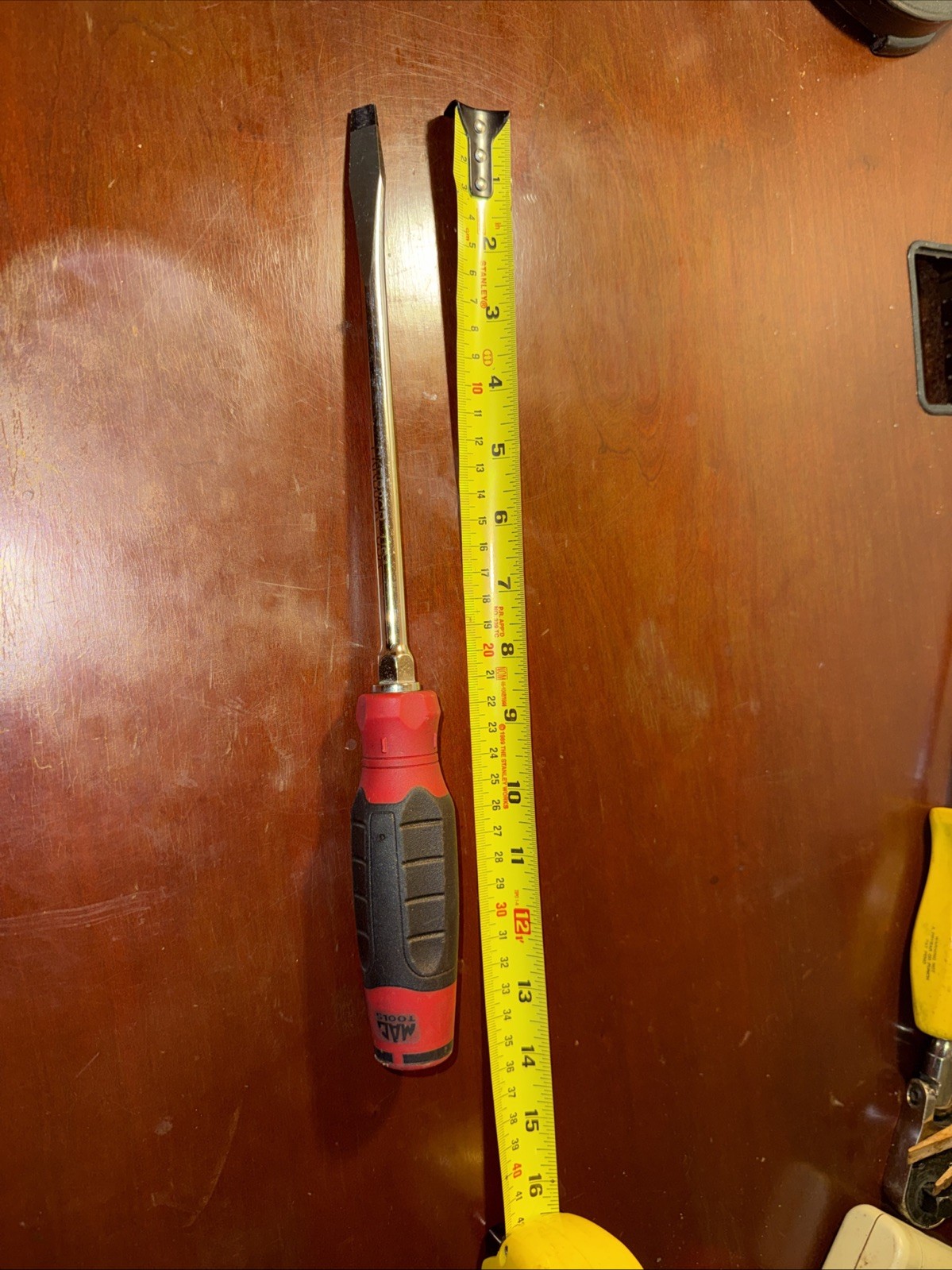 Mactools Flat Head Screwdriver PKRB8CR Red Hard Handle Used