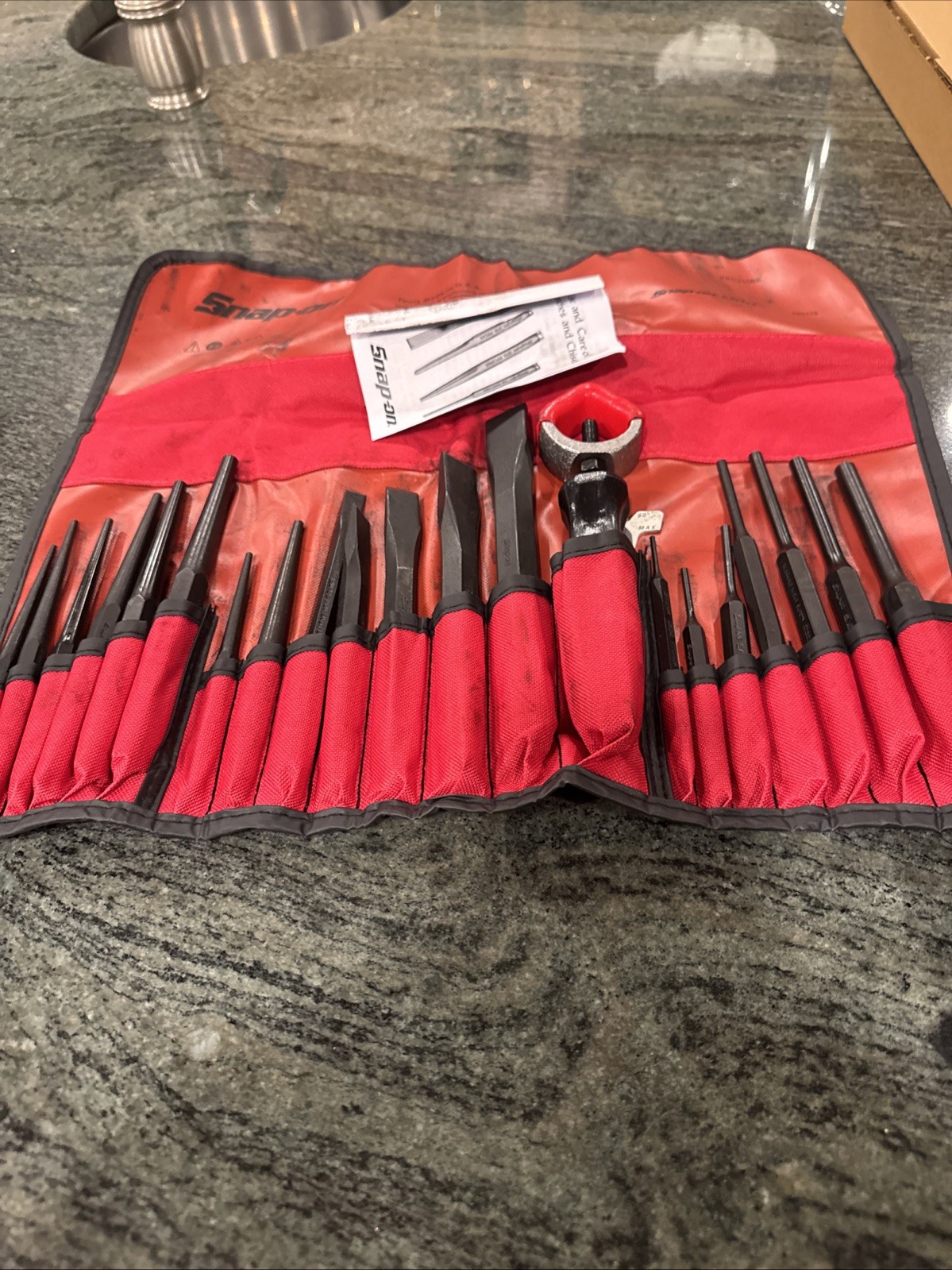 Snap On ppc210bk 22 pc punch and chisel set in pouch sealed new