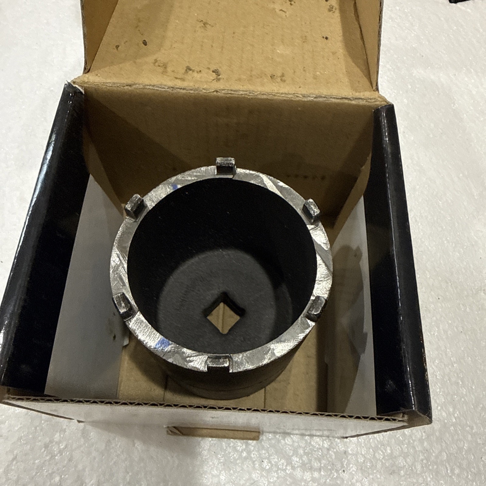 EverTough 67037 4wd Bearing Locknut Socket 6-Lug Dana 70