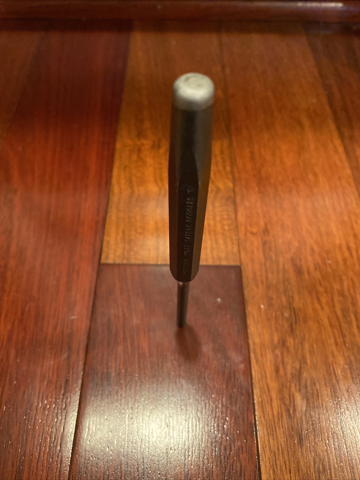 NEW! Snap-on Standard Length 5-1/4″ Long 3/16″ Point Pin Punch PPC106A