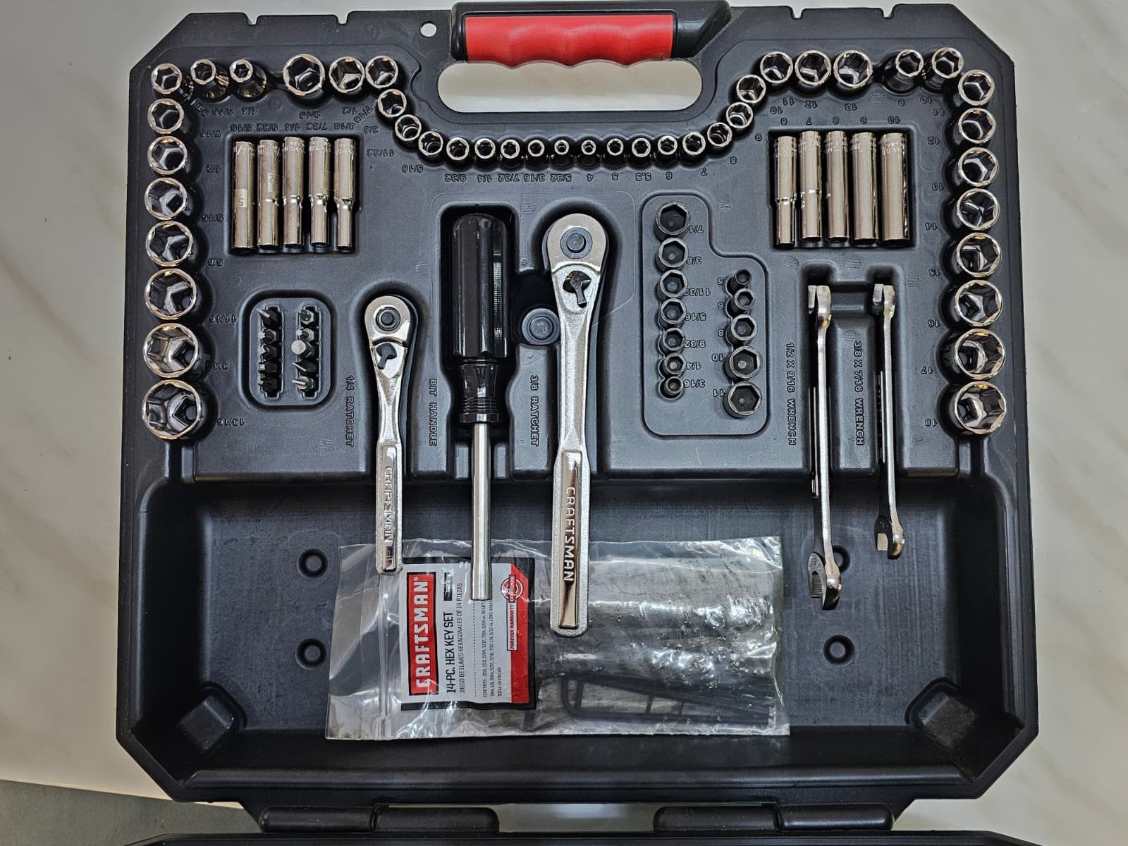 Craftsman MADE IN USA 94 Pc Mechanics Tool Set , Vintage