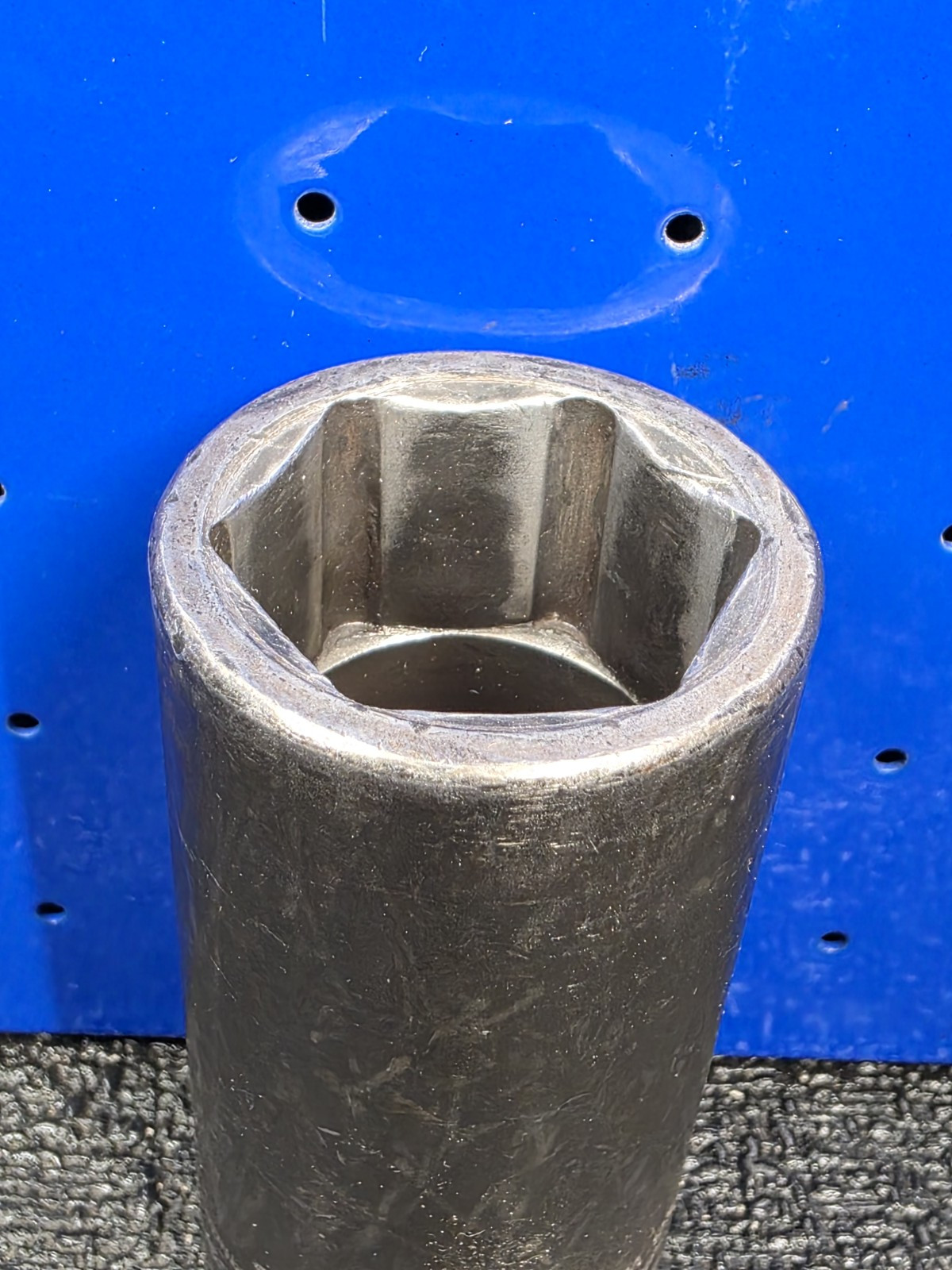 Snap-on Tools SIMM300 30mm 1/2″ Drive Metric DEEP 6-Point Impact Socket