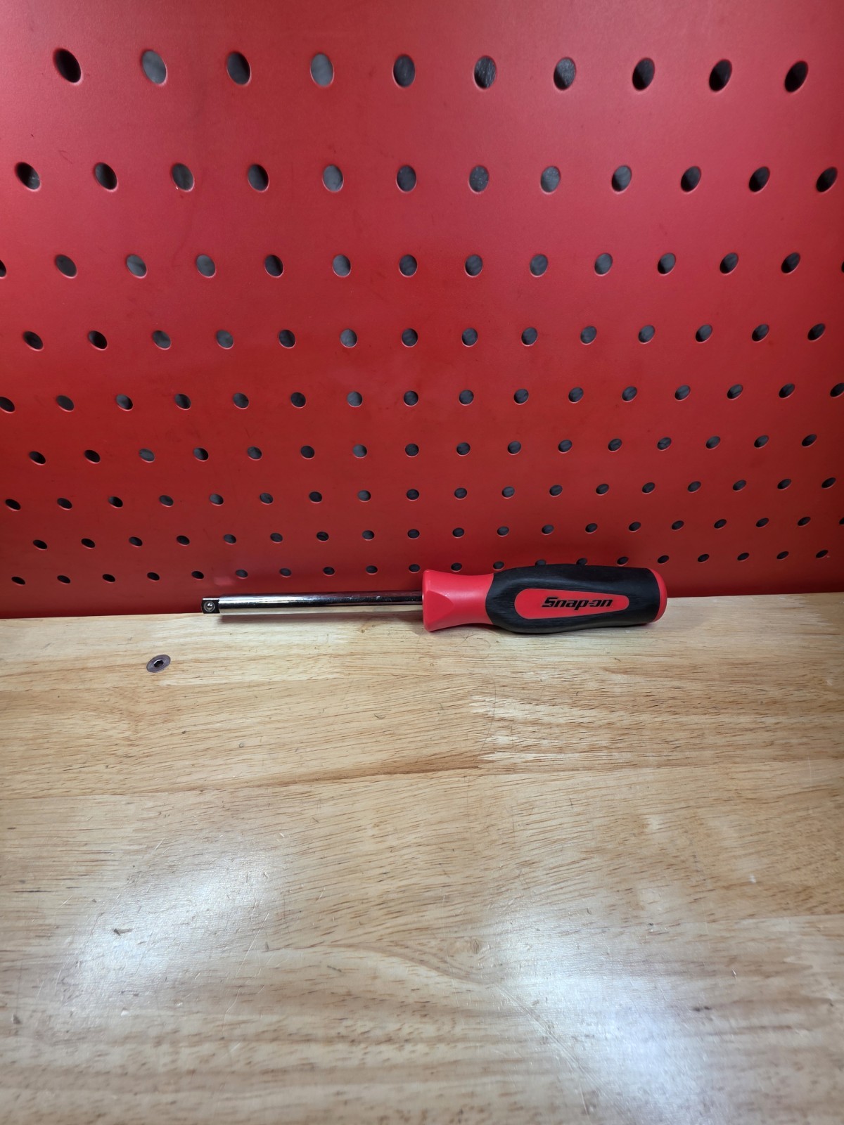 Snap-on Tools SGF50B LIGHTLY USED RED 3/8″ Drive Soft Grip Standard Shank Driver
