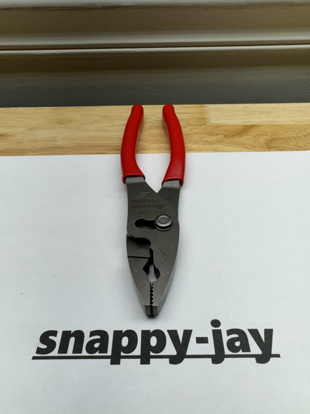 Snap-on Tools USA NEW STYLE RED Soft Grip 8″ Flank Jaw Slip Joint Pliers HJ47ACF