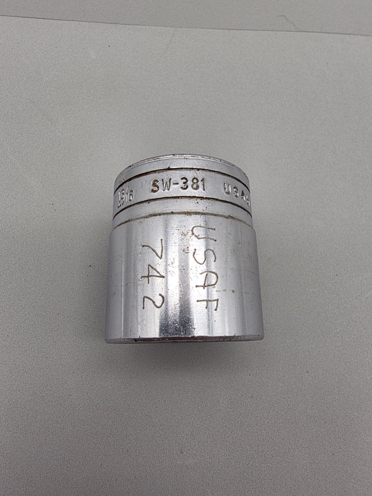 Vintage Snap-On Tools 1/2″ Dr. 1-3/16″ 12 Point Shallow Chrome Socket SW381 USA