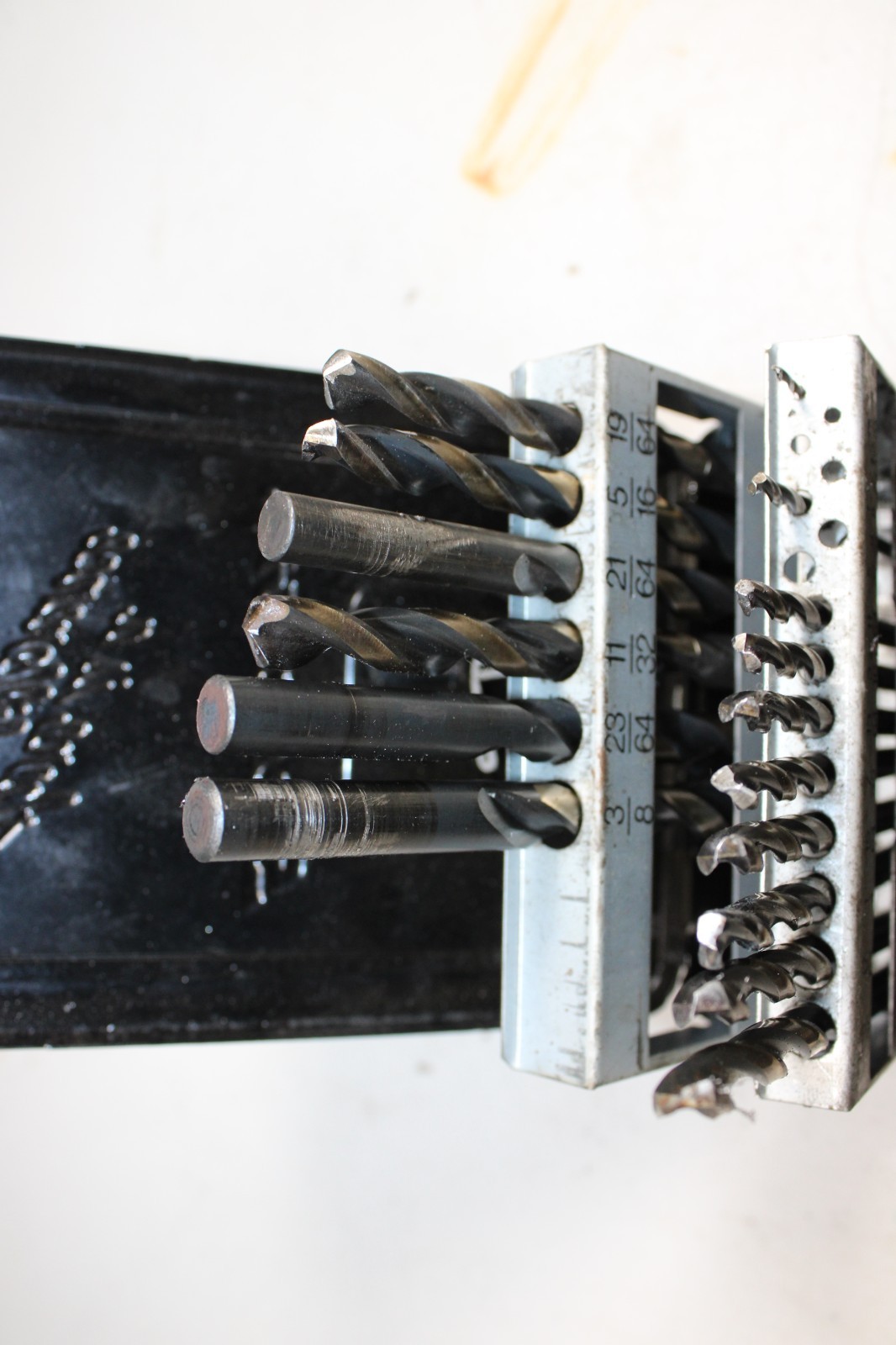 Snap On DBTB121 16 Pc High Speed ThunderBit Drill Set INCOMPLETE SET