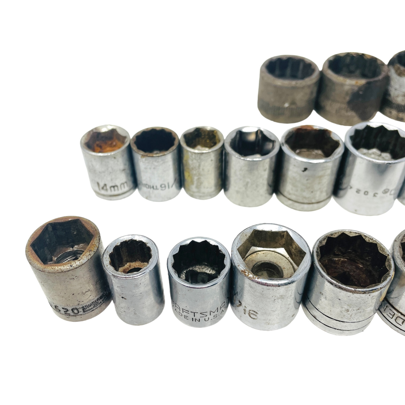 22 Pcs Craftsman, SK and Assorted V 44334 3/4, 14mm, 3/8 in Drive Socket Set