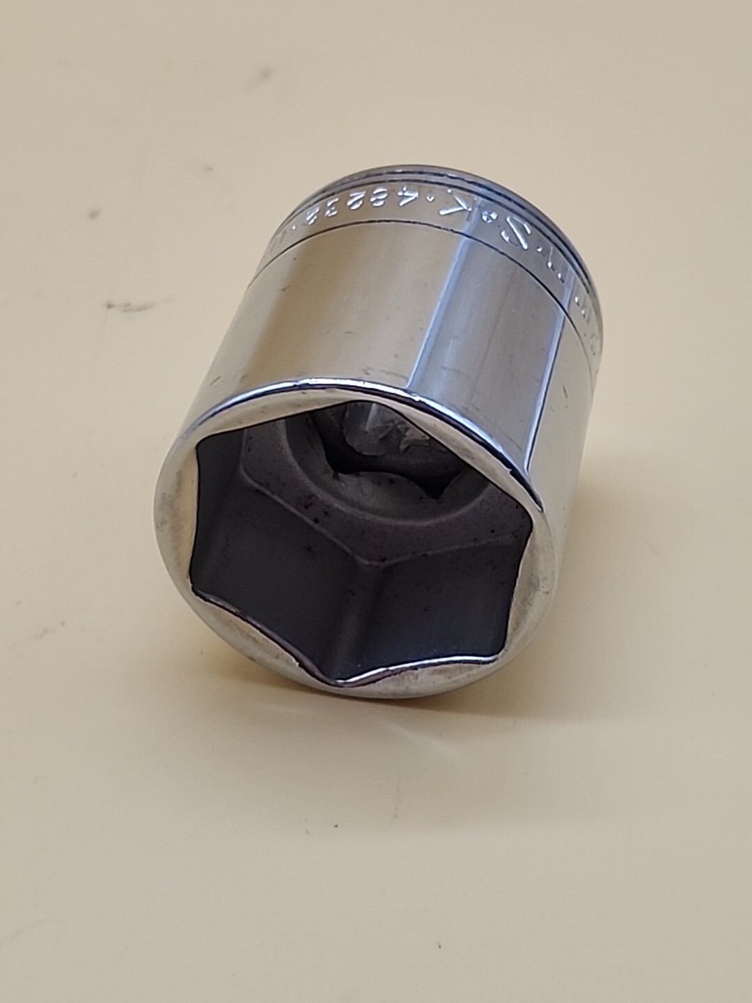 S-K Hand Tools #48232 1/2″ Dr. 32mm 6pt Standard Metric Chrome Socket
