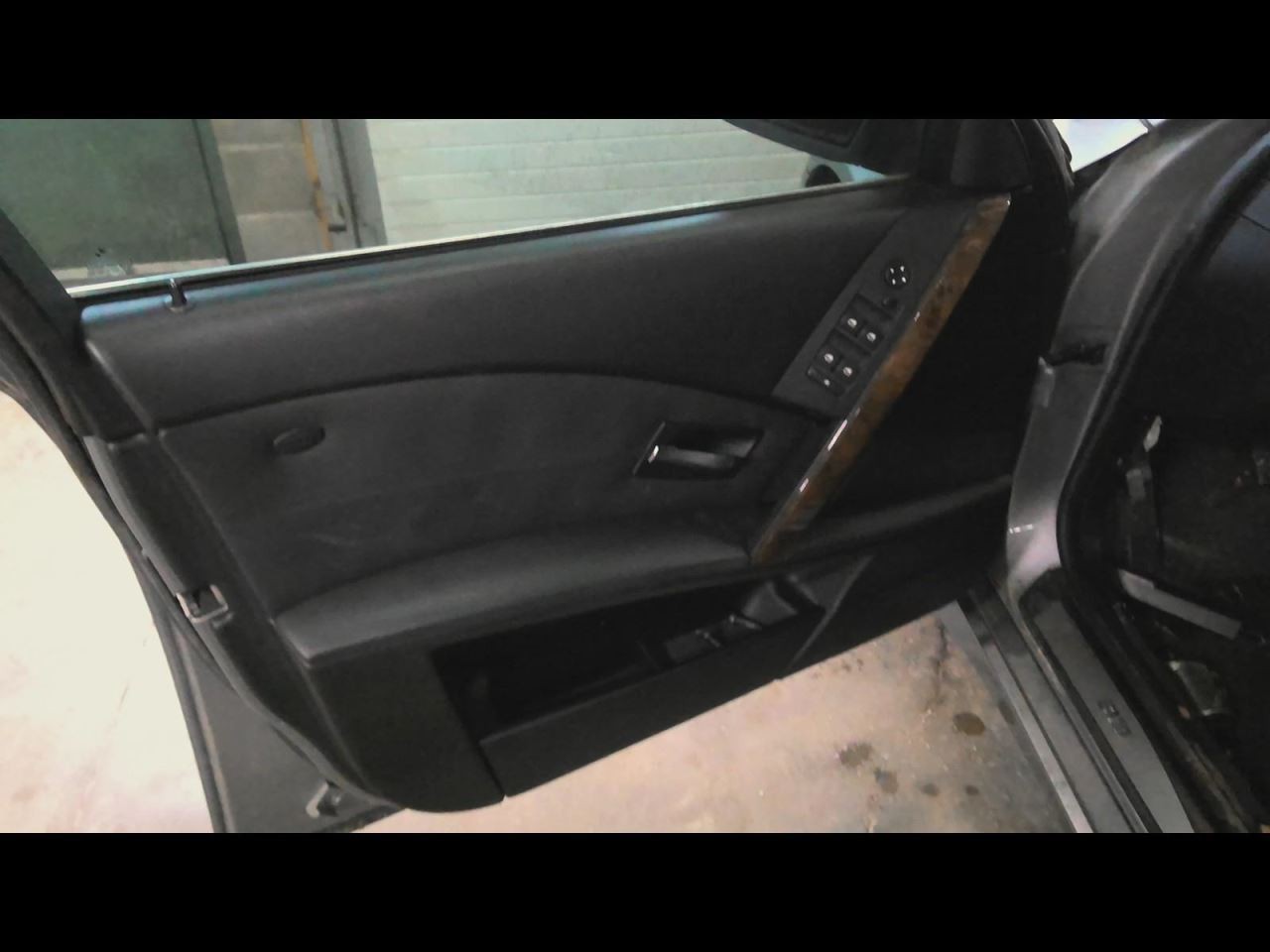 525I 2006 Tools Jack 695476