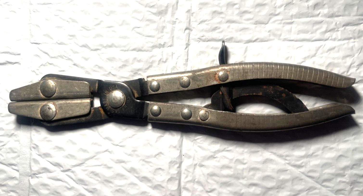 K-D TOOLS USA 145, AUTOMOTIVE HOSE PINCH CLAMP PLIERS *RATCHETING * *LOCKING*