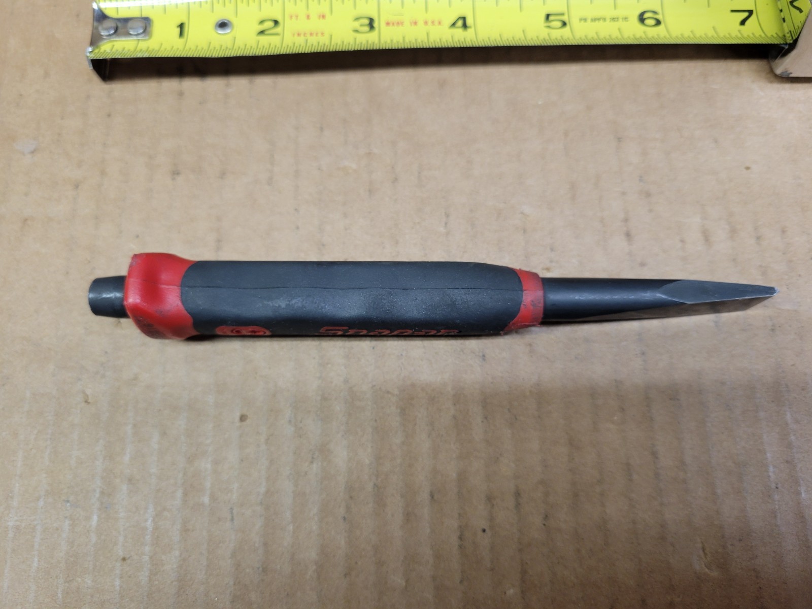 Snap On 1/2″ Flat Chisel With Red / Black Comfort Handle Grip No PCSG816
