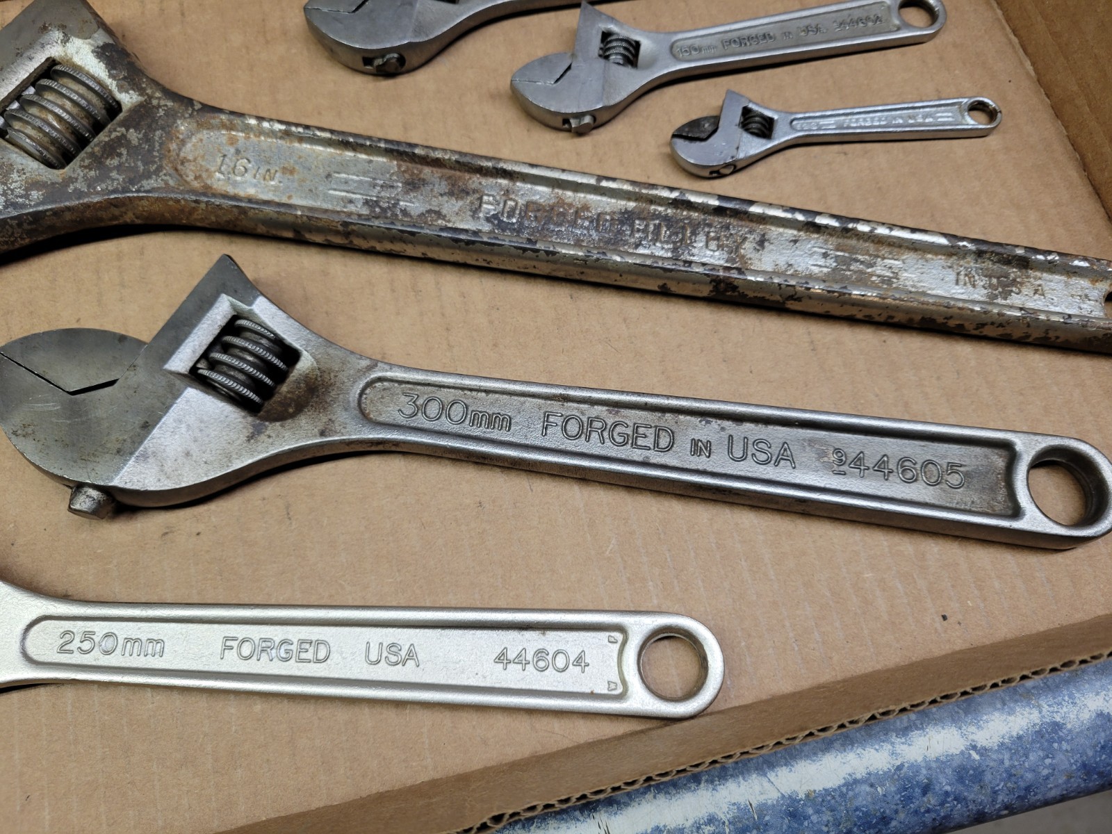 Craftsman 6-Piece Adjustable Wrench Set 4″+ 6″ + 8″ + 10″ + 12″ + 16″