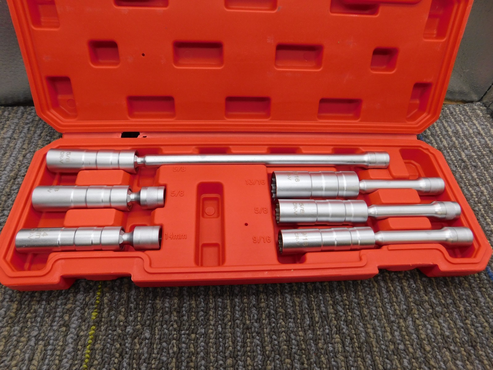 New 6PCS 3/8-Inch Drive Magnetic Swivel Spark Plug Socket Set, Include 9/16-