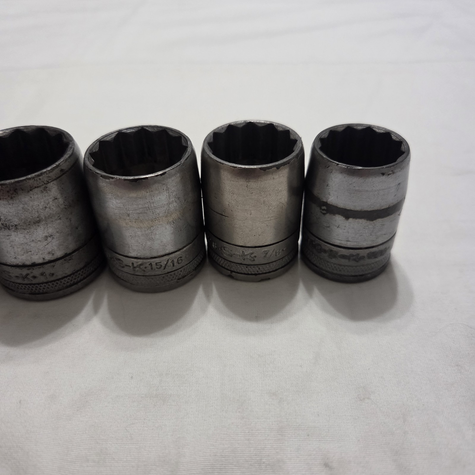 Vintage SK Tools 16pc 7/16″ to 1-1/4″ 12pt SAE Socket Set 1/2″ Drive Made In USA