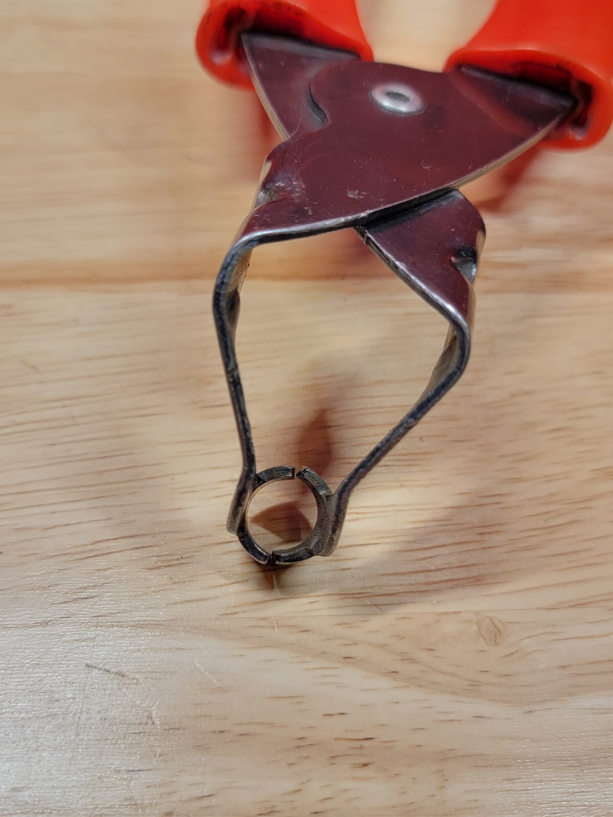 Blue-Point Tools 9055-2 Fuel Line Hose Disconnect Pliers FIH9055-2 Red