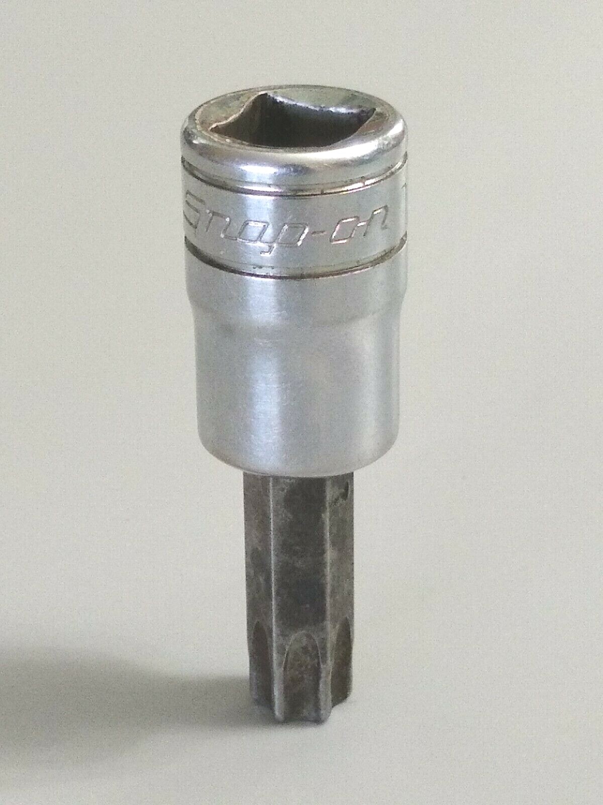SNAP-ON FTX50E, 3/8″ SOCKET DRIVEN, T50 TORX BIT.