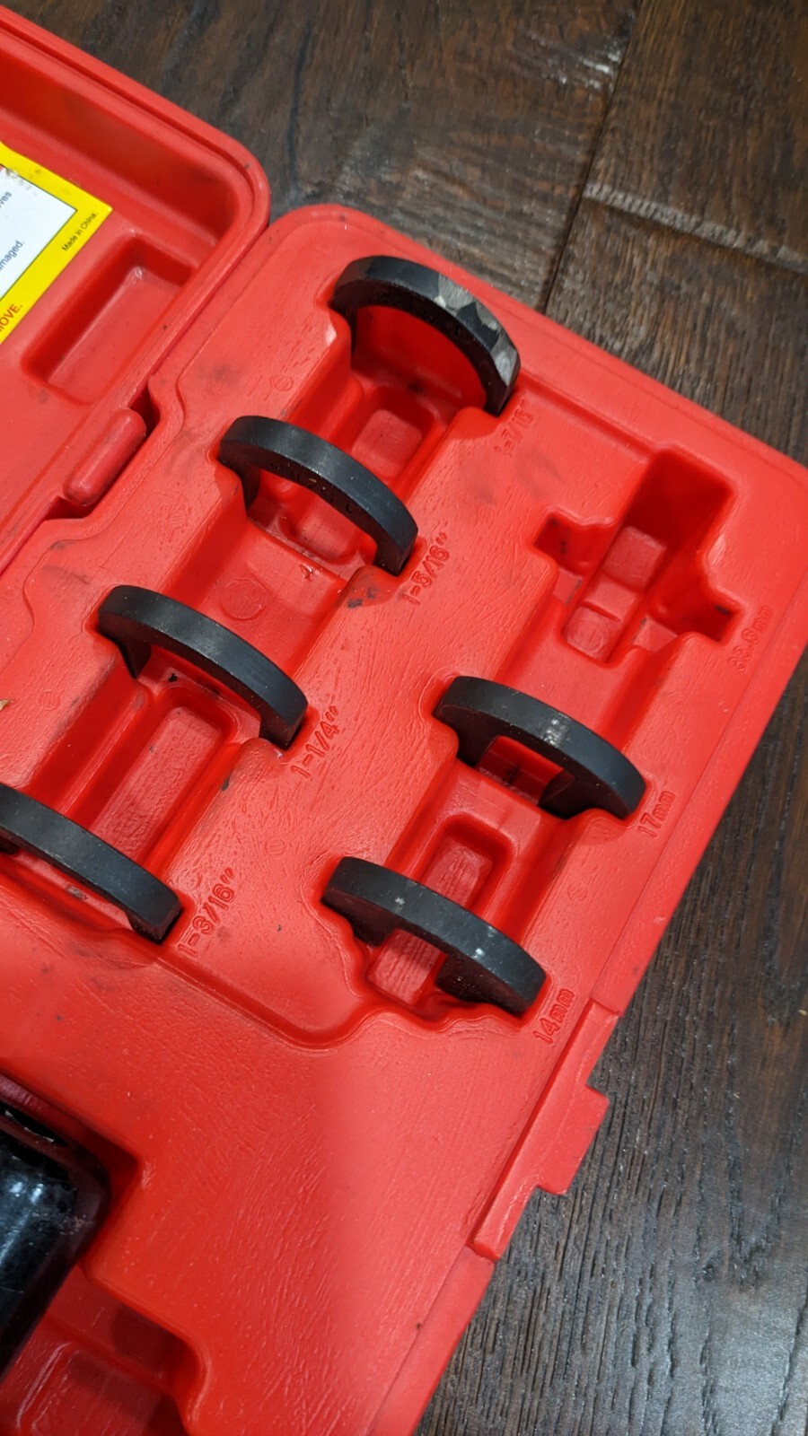 U.S. General Inner Tie Rod Tool, Model 96558, in Red Hard Case, Without 1 Pc