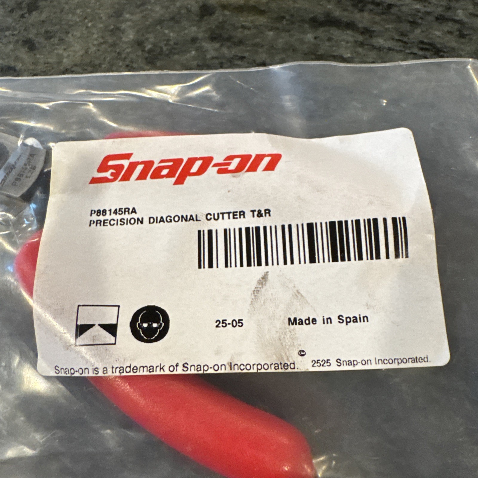 Snap On P88145a P series cutting pliers new in original packaging red